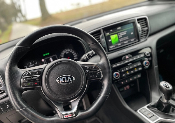 Kia Sportage cena 76999 przebieg: 140000, rok produkcji 2017 z Łochów małe 497